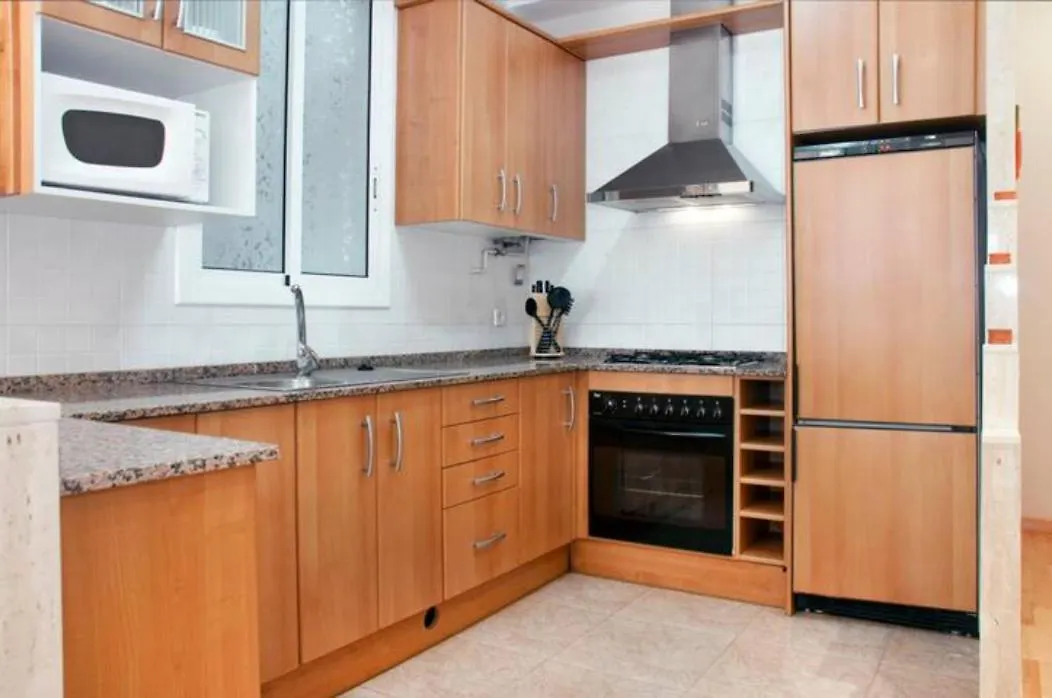 Bbarcelonapartment Acogedor, Tranquilo Con Balcon 巴塞罗那